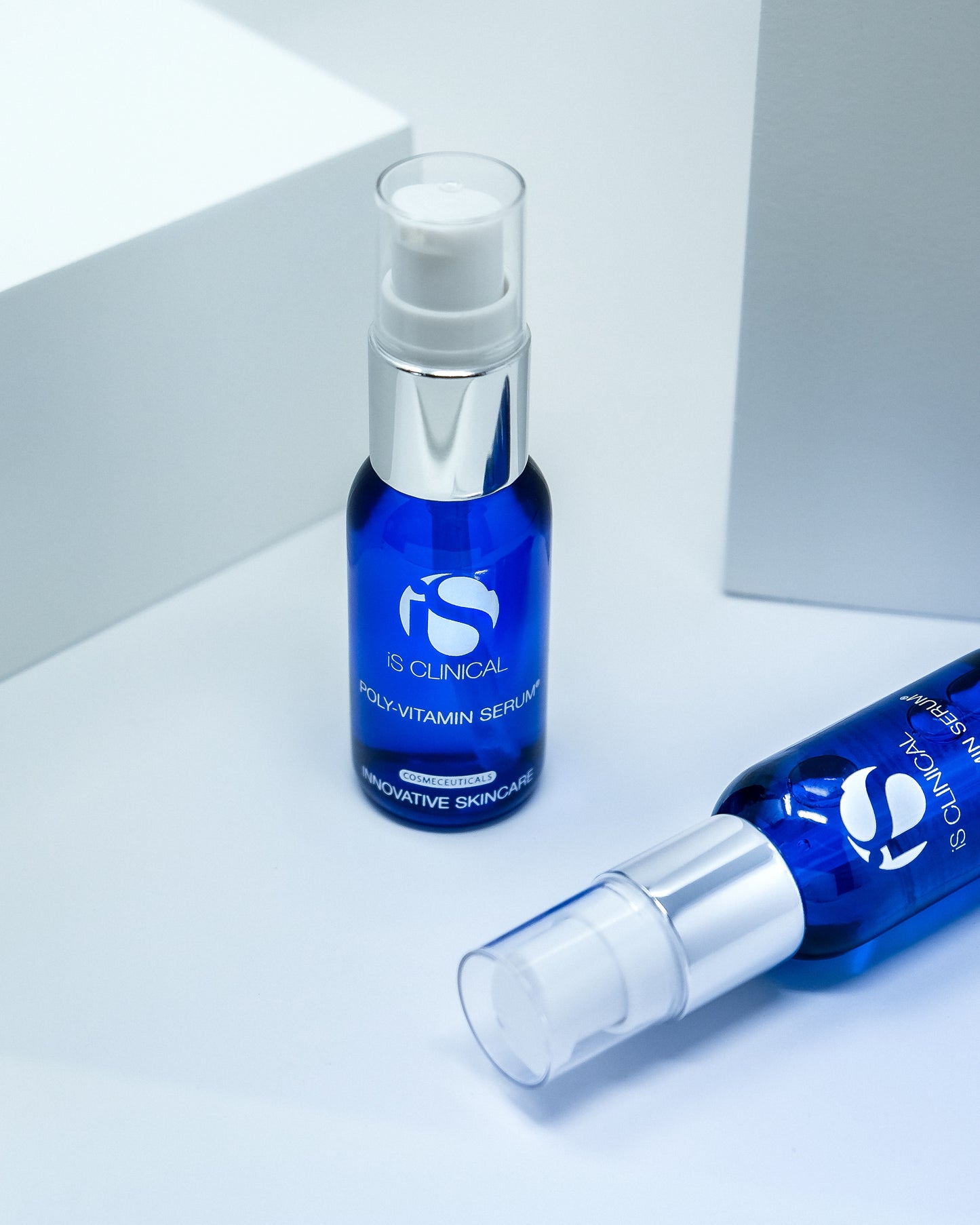 IS Clinical Polyvitamin Serum With Retinol